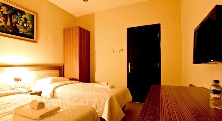 Hotel Marina Ambon Kamer foto